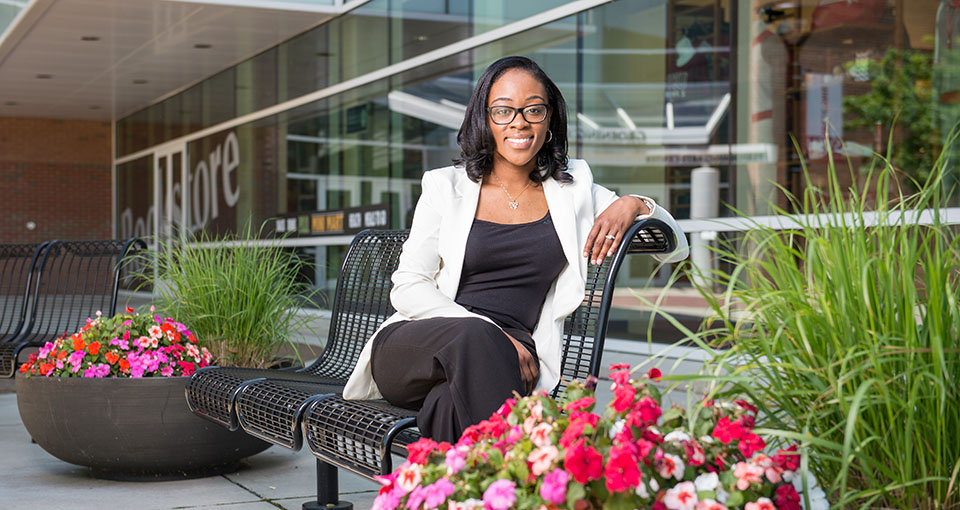Iesha Swilley SVSU  MBA Alum